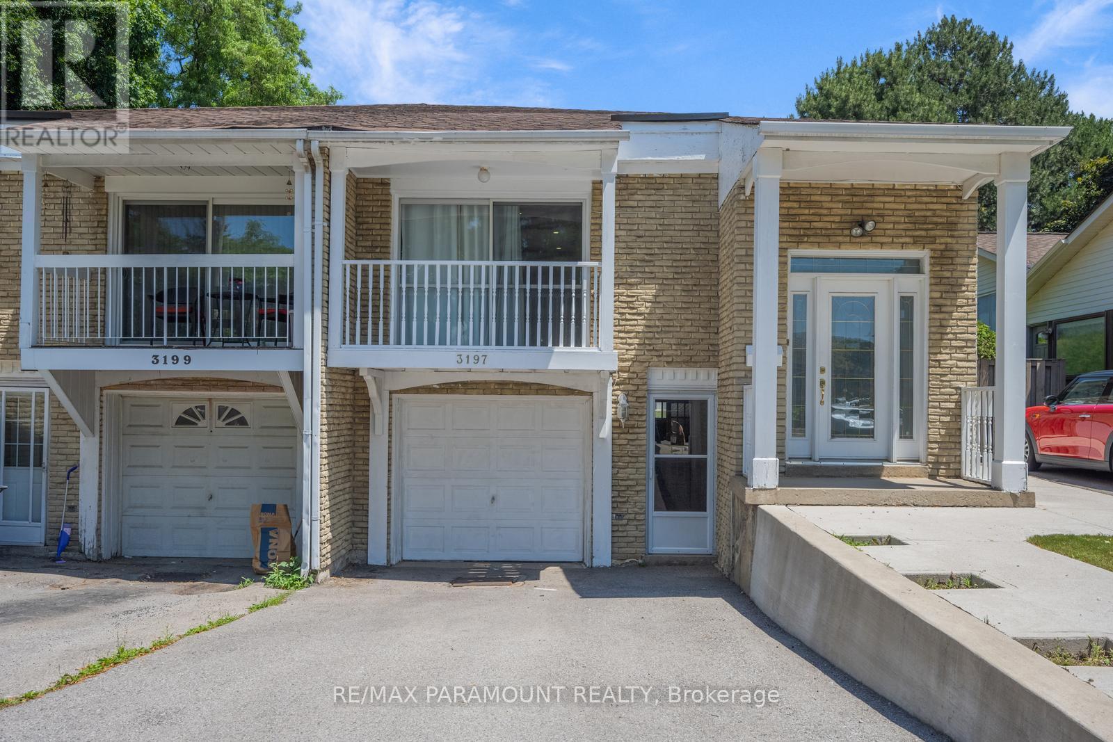 3197 Candela Dr, Mississauga, ON L5A 2T9