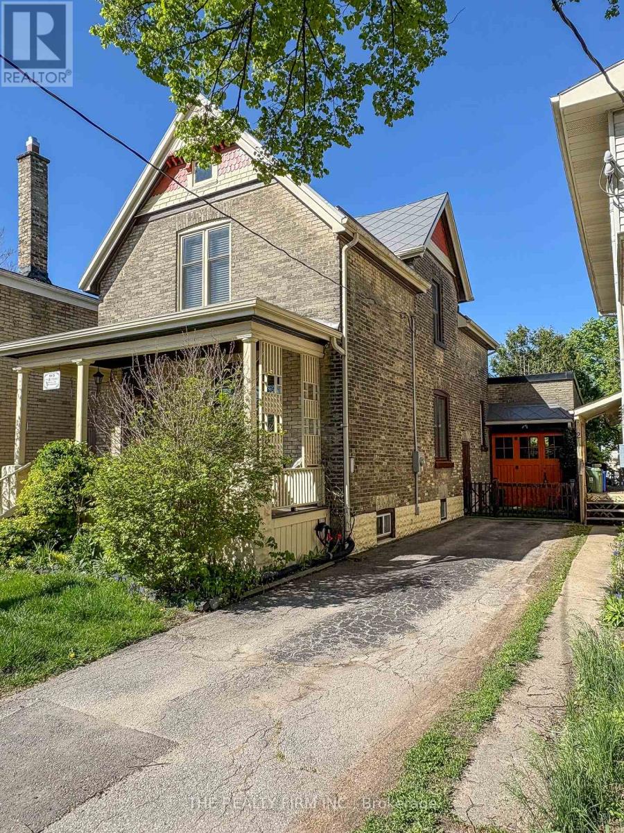 513 Quebec St, London, ON N5W 3Y8