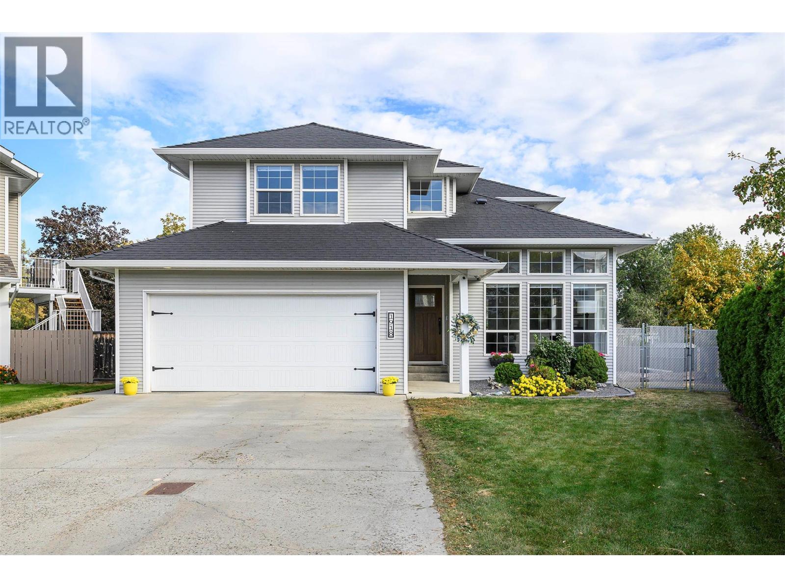 1918 Manning Ct, Kamloops, BC V2E 2R8