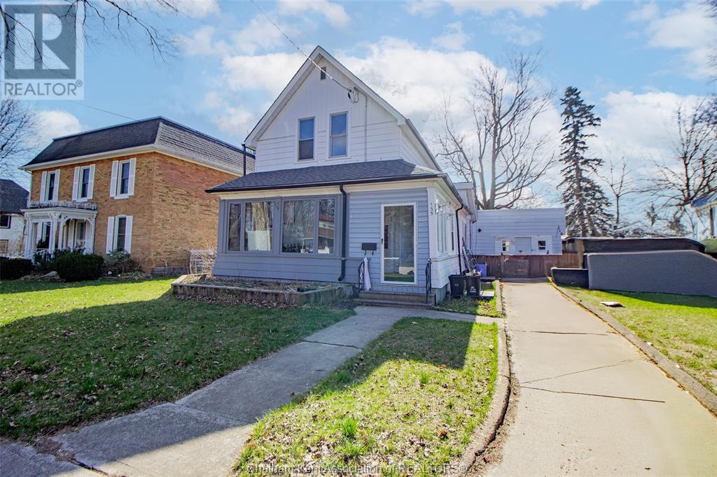 135 Chestnut St, Chatham-Kent, ON N0P 1C0