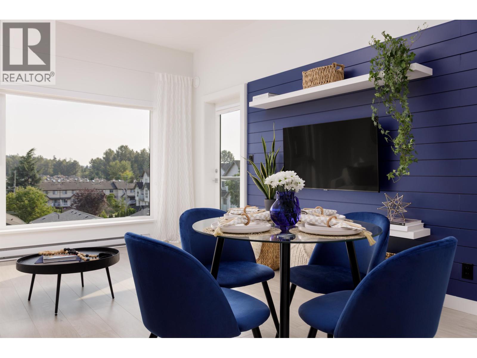 2345 Rindall Avenue Unit 411, Coquitlam, BC V3C 1V3