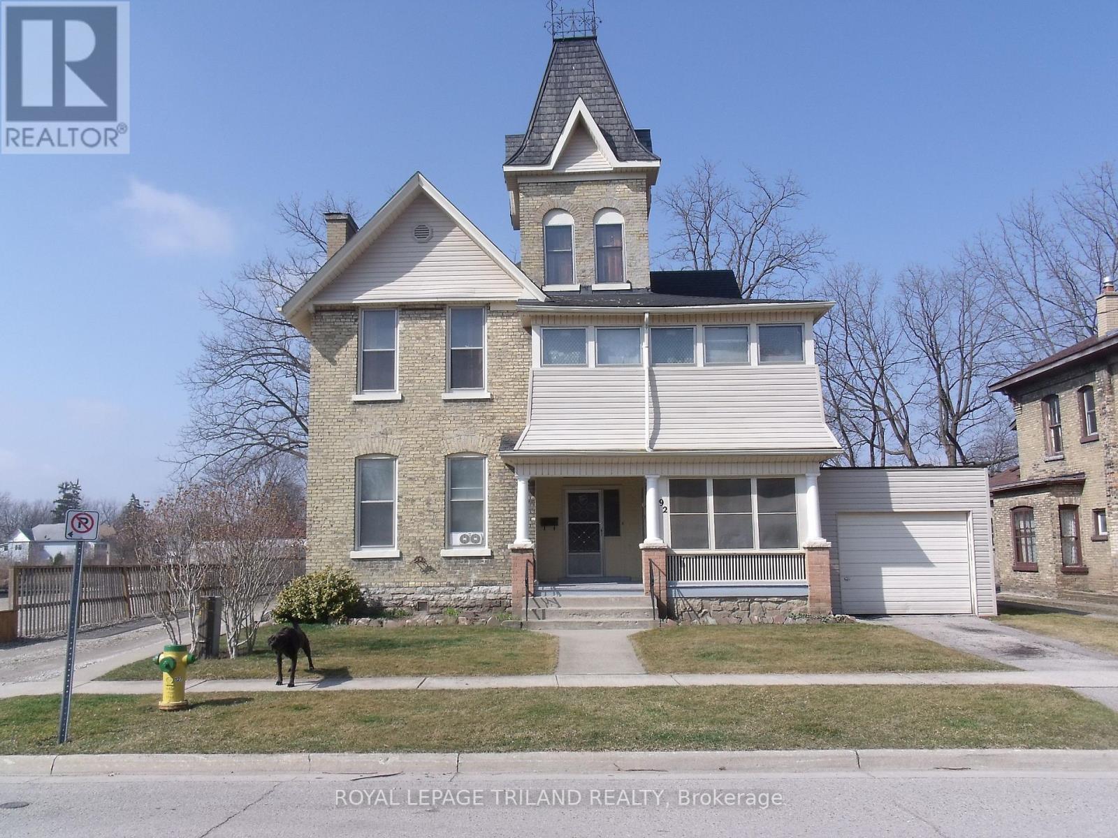 92 Moore St N, St. Thomas, ON N5R 3W5