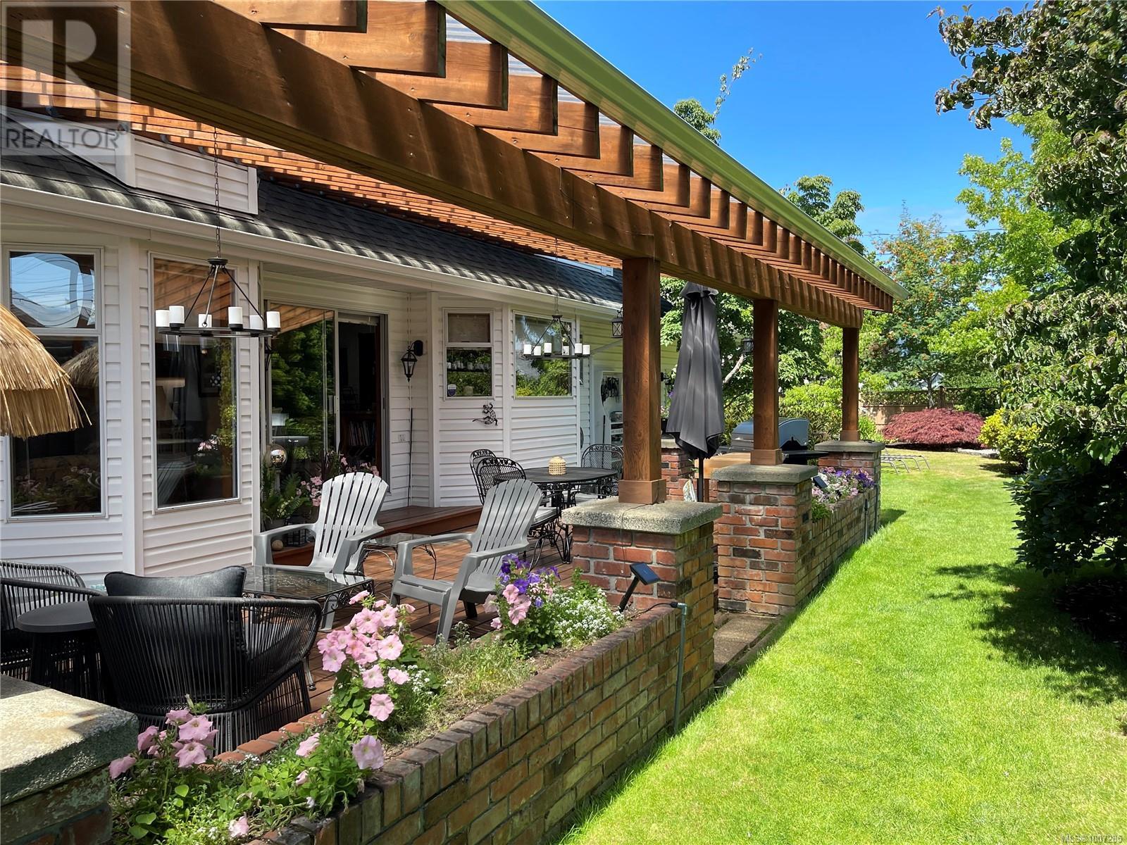 3867 5th Avenue, Port Alberni, BC V9Y 4K5