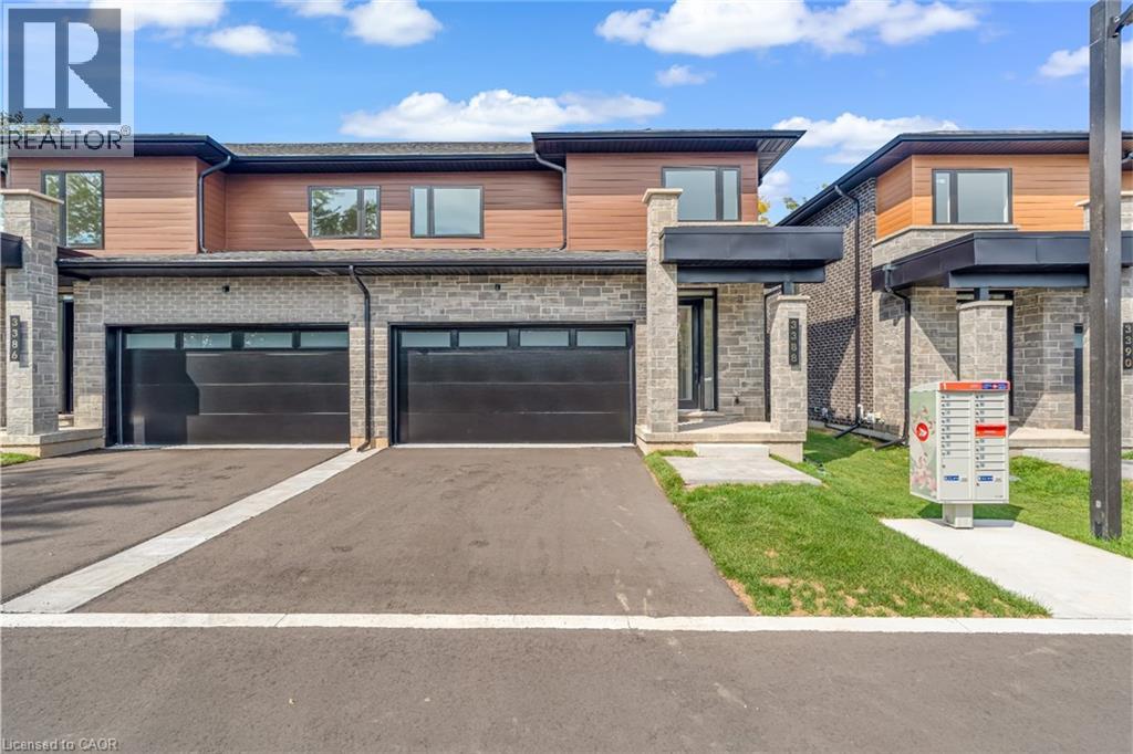 2154 Walkers Line Unit 7, Burlington, ON L7M 3R9