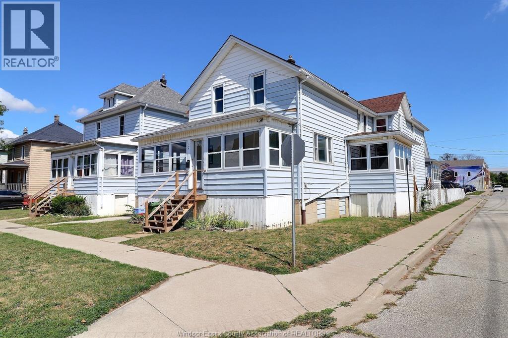 988 Albert Rd, Windsor, ON N8Y 3P2
