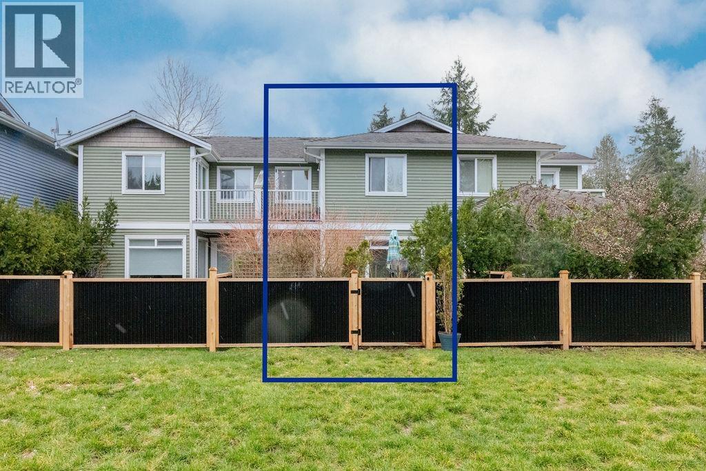 624 Shaw Road Unit 15, Gibsons, BC V0N 1V8
