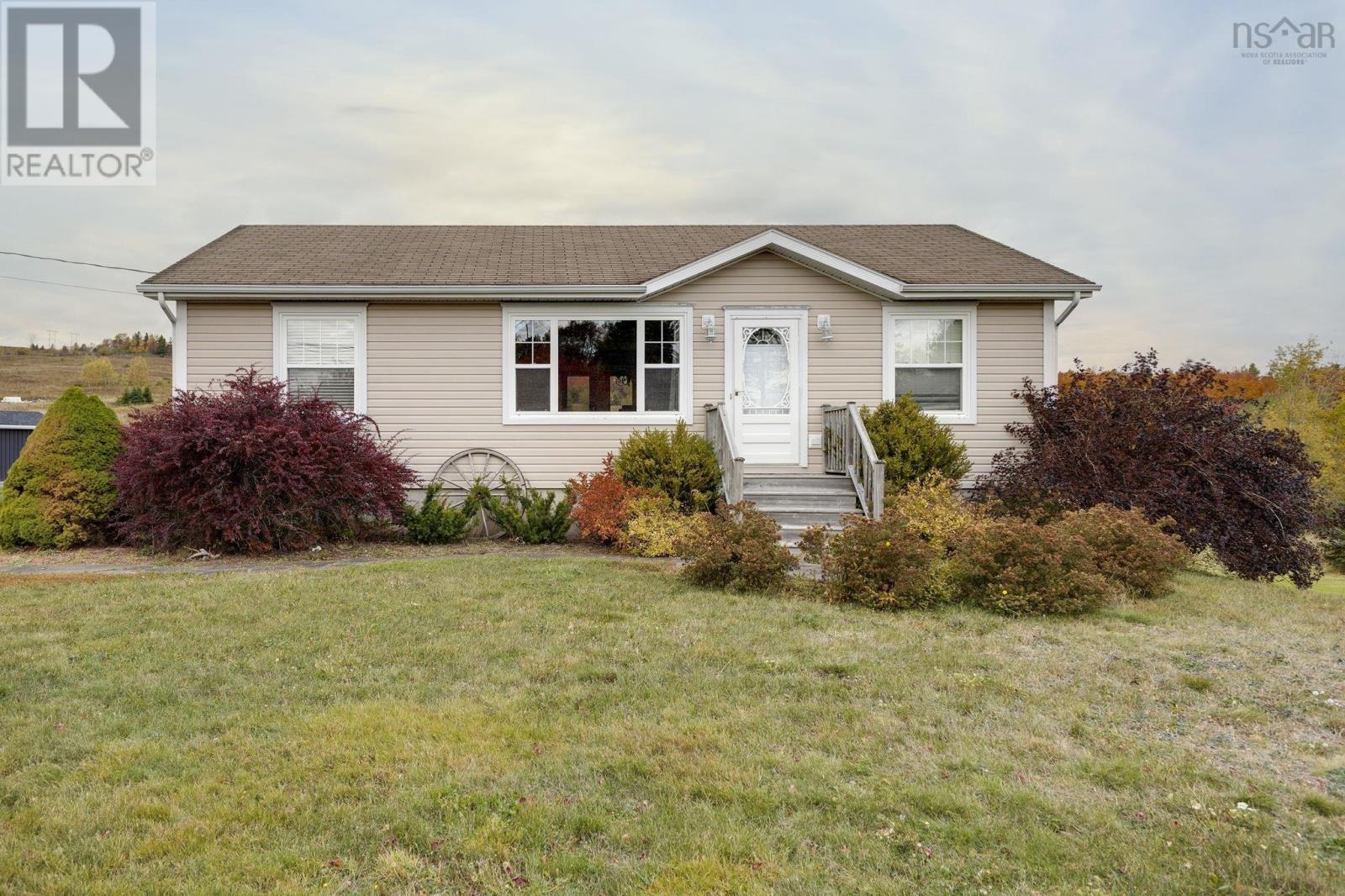 228 Greenhill Rd, Westville, NS B0K 2A0