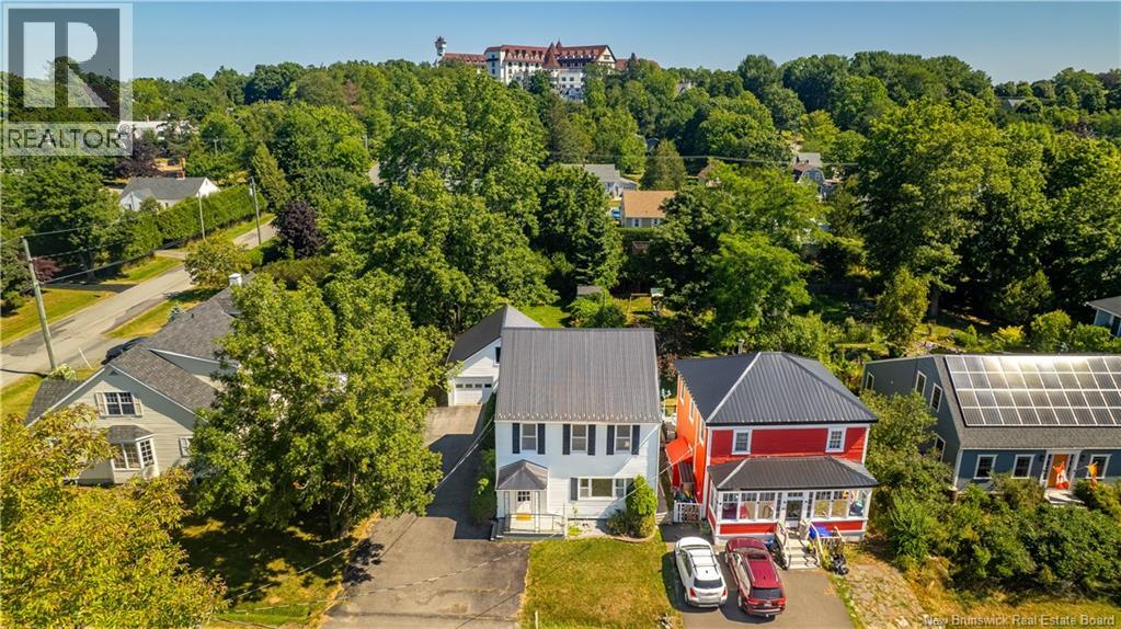 44 Queen St, Saint Andrews, NB E5B 1C4