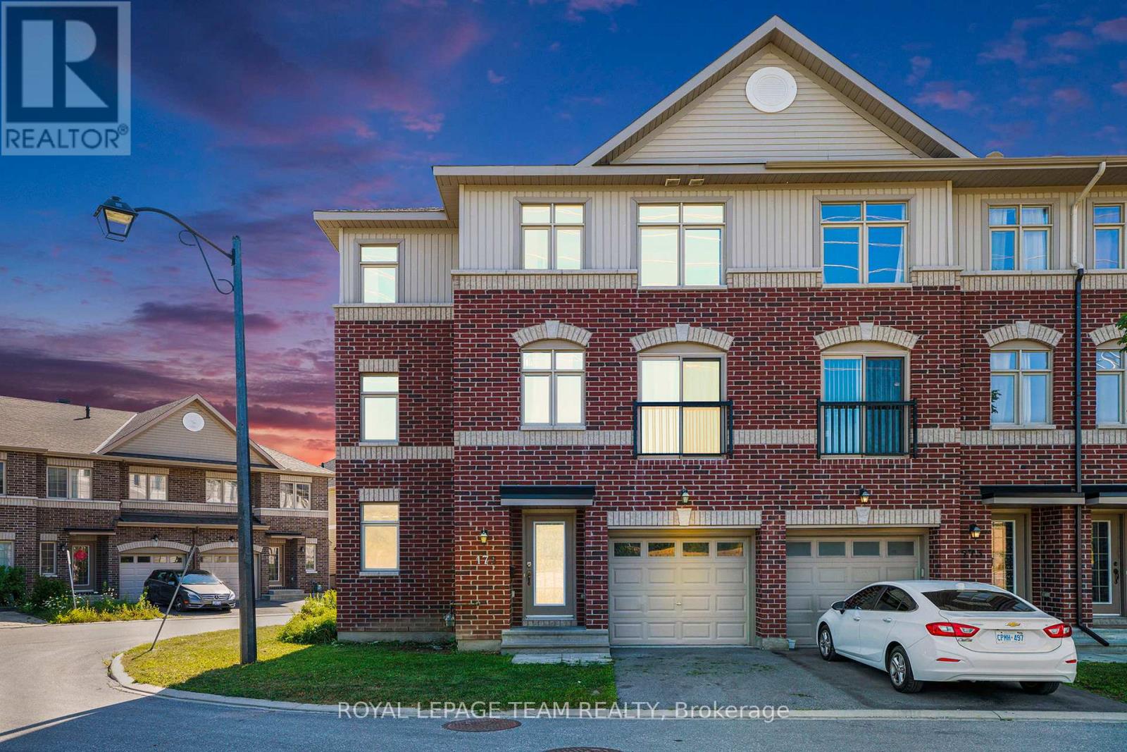 175 Camden Private, Ottawa, ON K2J 6J1