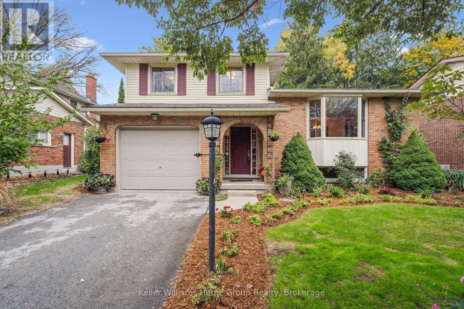 29 Shadybrook Cres, Guelph Kortright West, ON N1G 3G8
