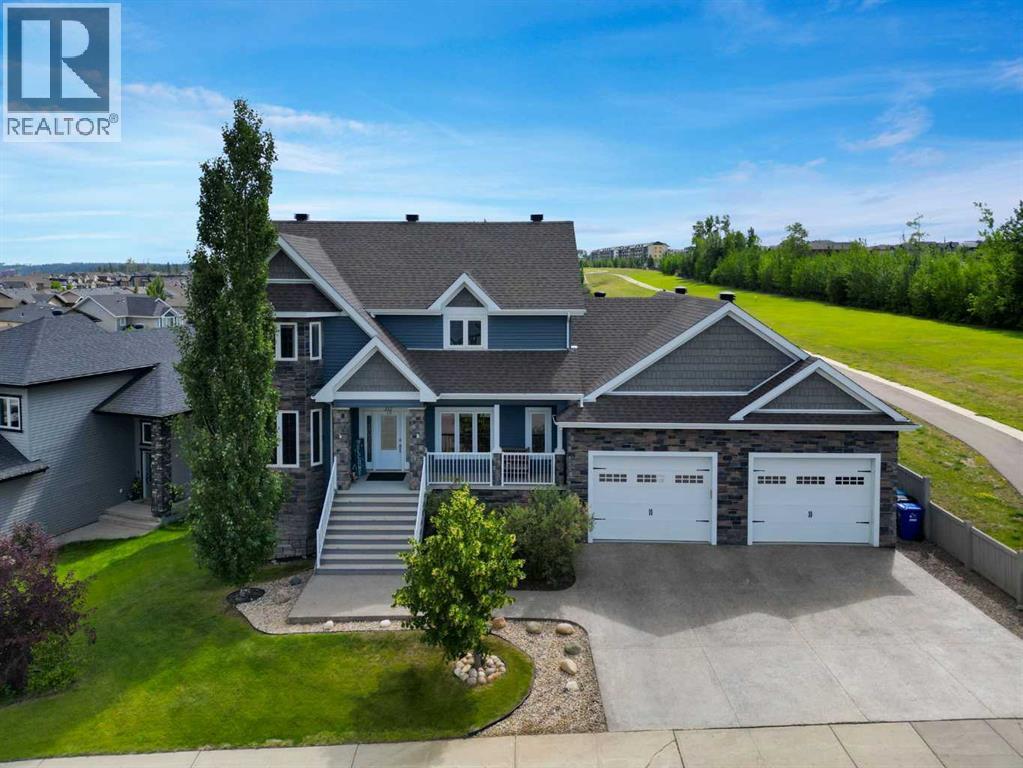 312 Gravelstone Rd, Fort Mcmurray, AB T9K 0X2