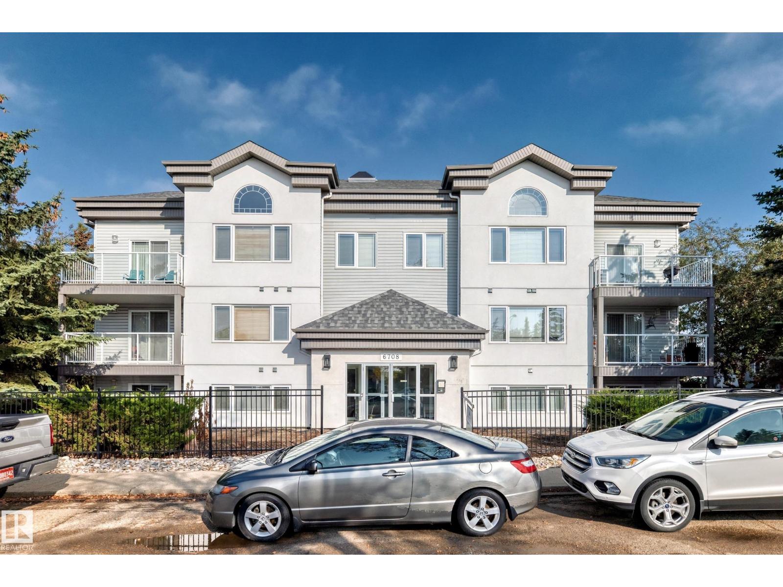 6708 90 Avenue Northwest #103, Edmonton, AB T6B 0P2