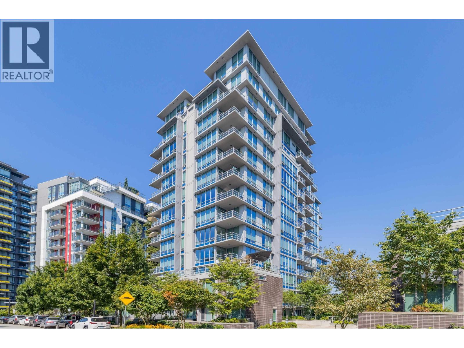 9060 University Crescent Unit 006, Burnaby, BC V5A 0E1