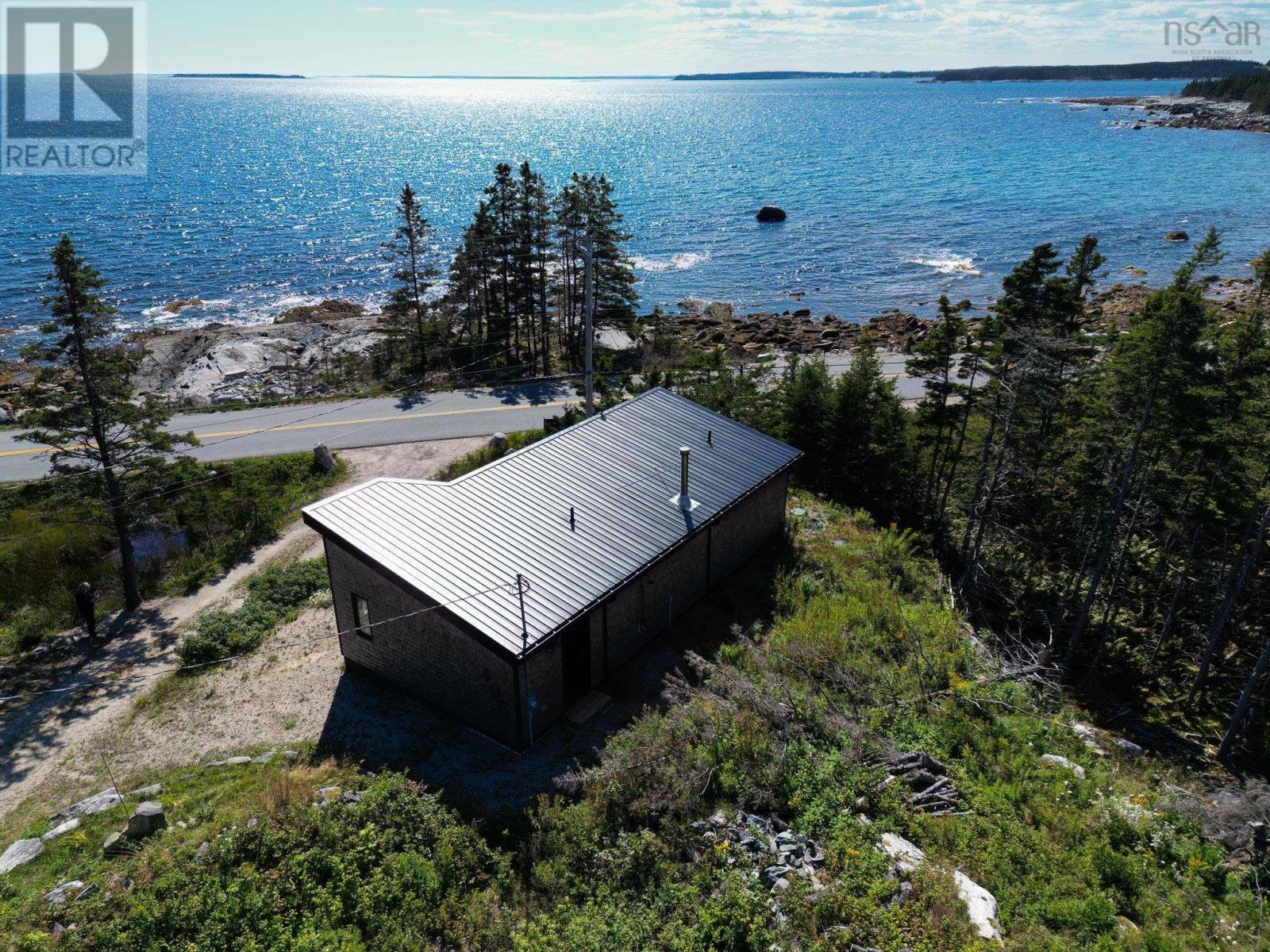 405 407 New Harbour Rd, New Harbour, NS B0J 1T0