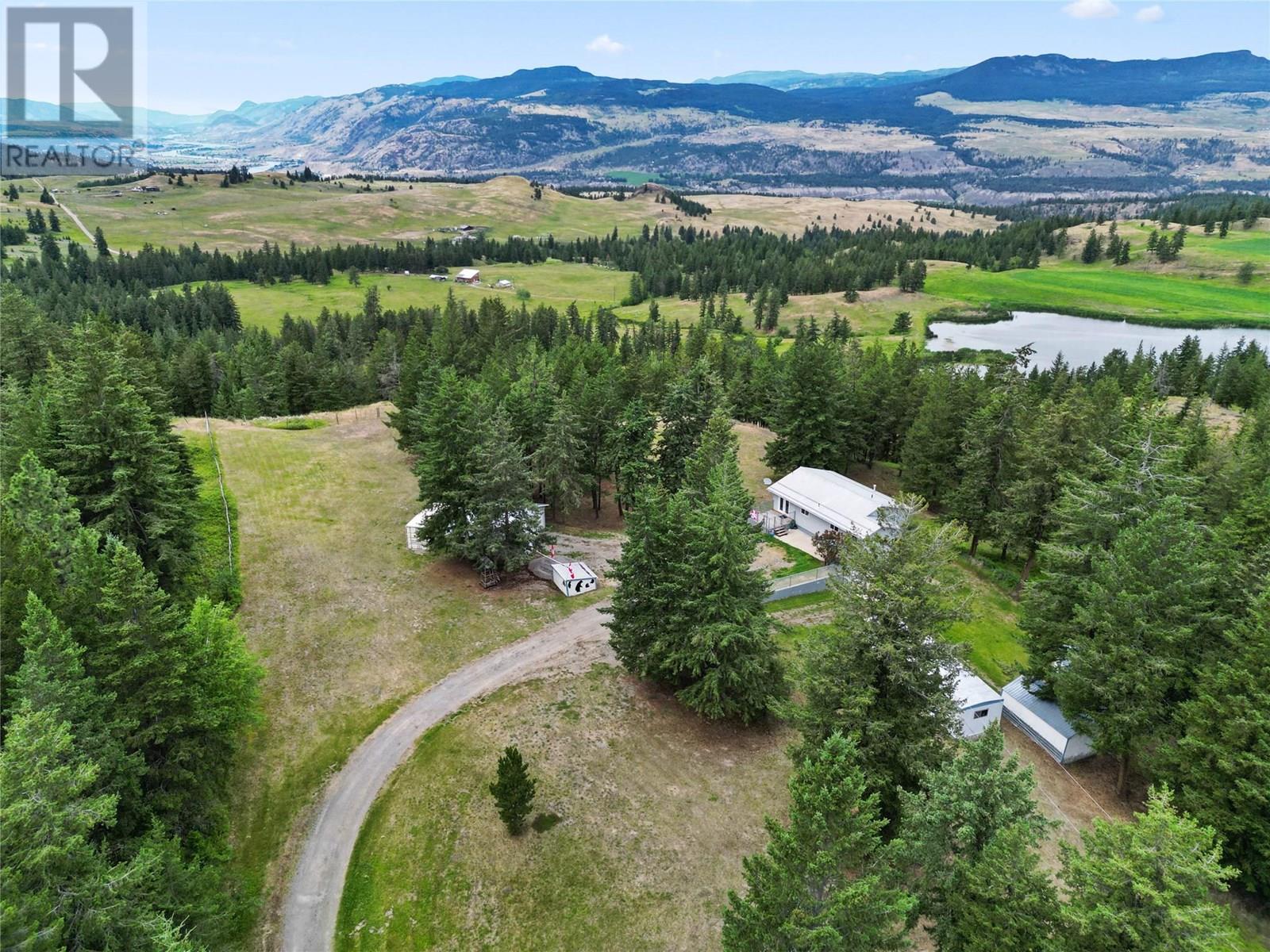 2801 Duck Range Rd, Pritchard, BC V0E 2P0