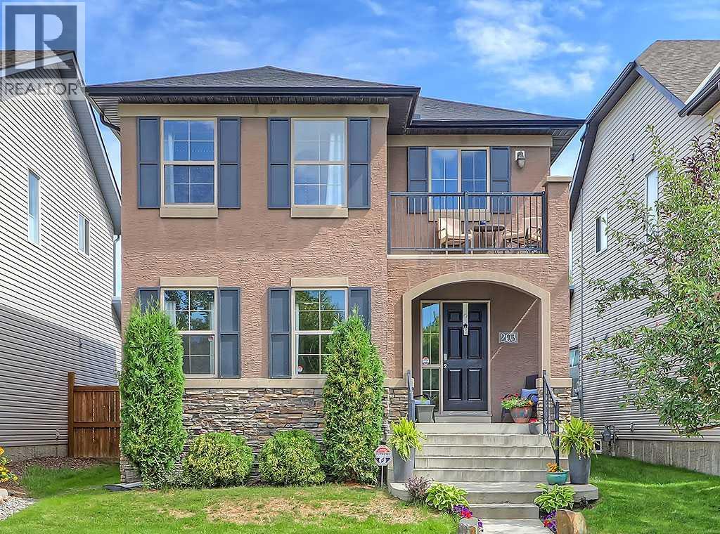 203 Elgin Rise SE, Calgary, AB T2Z 4Z7