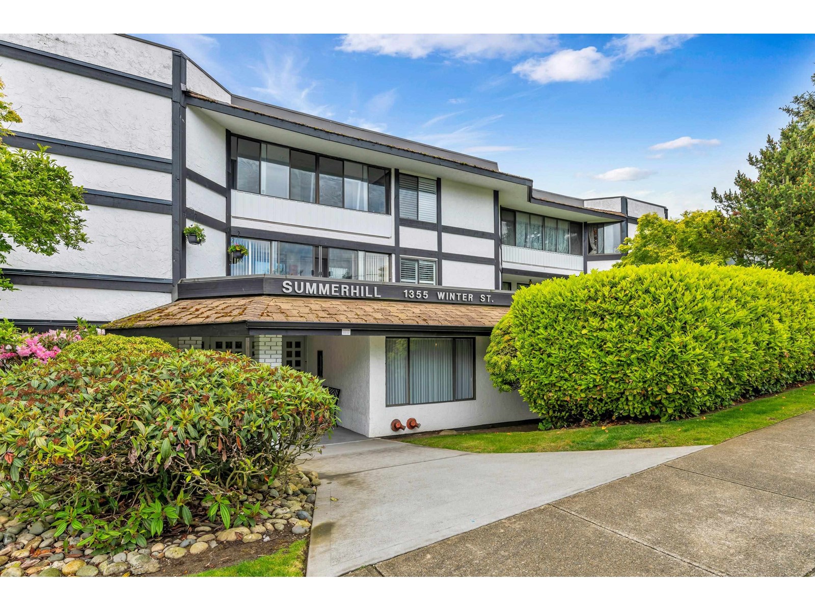 1355 Winter Street Unit 209, White Rock, BC V4B 3Y2