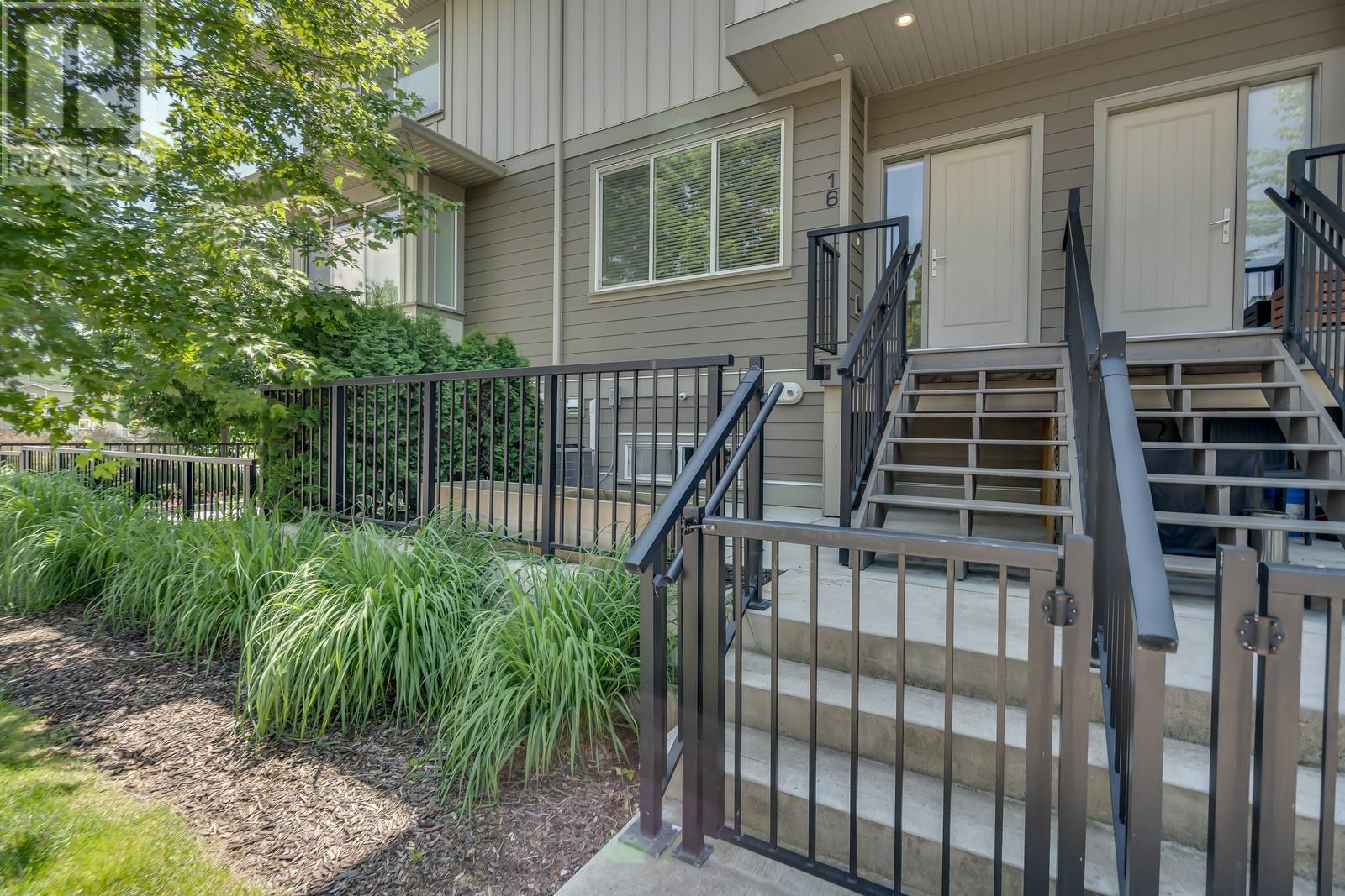 300 Drysdale Boulevard Unit 16, Kelowna, BC V1V 3E6