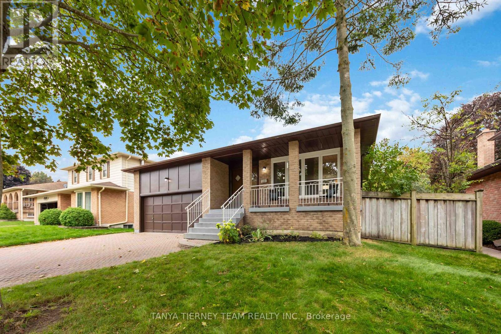 54 Chester Cres, Scugog, ON L9L 1K8