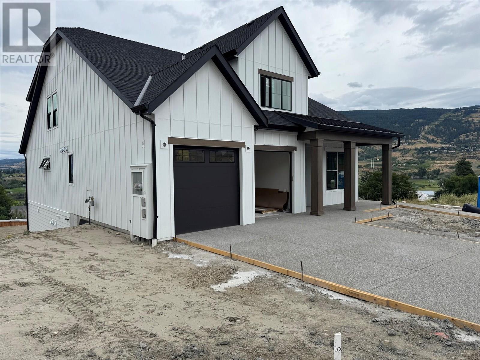 195 Sarsons Drive Lot Apt 10, Coldstream, BC V1B 2H8