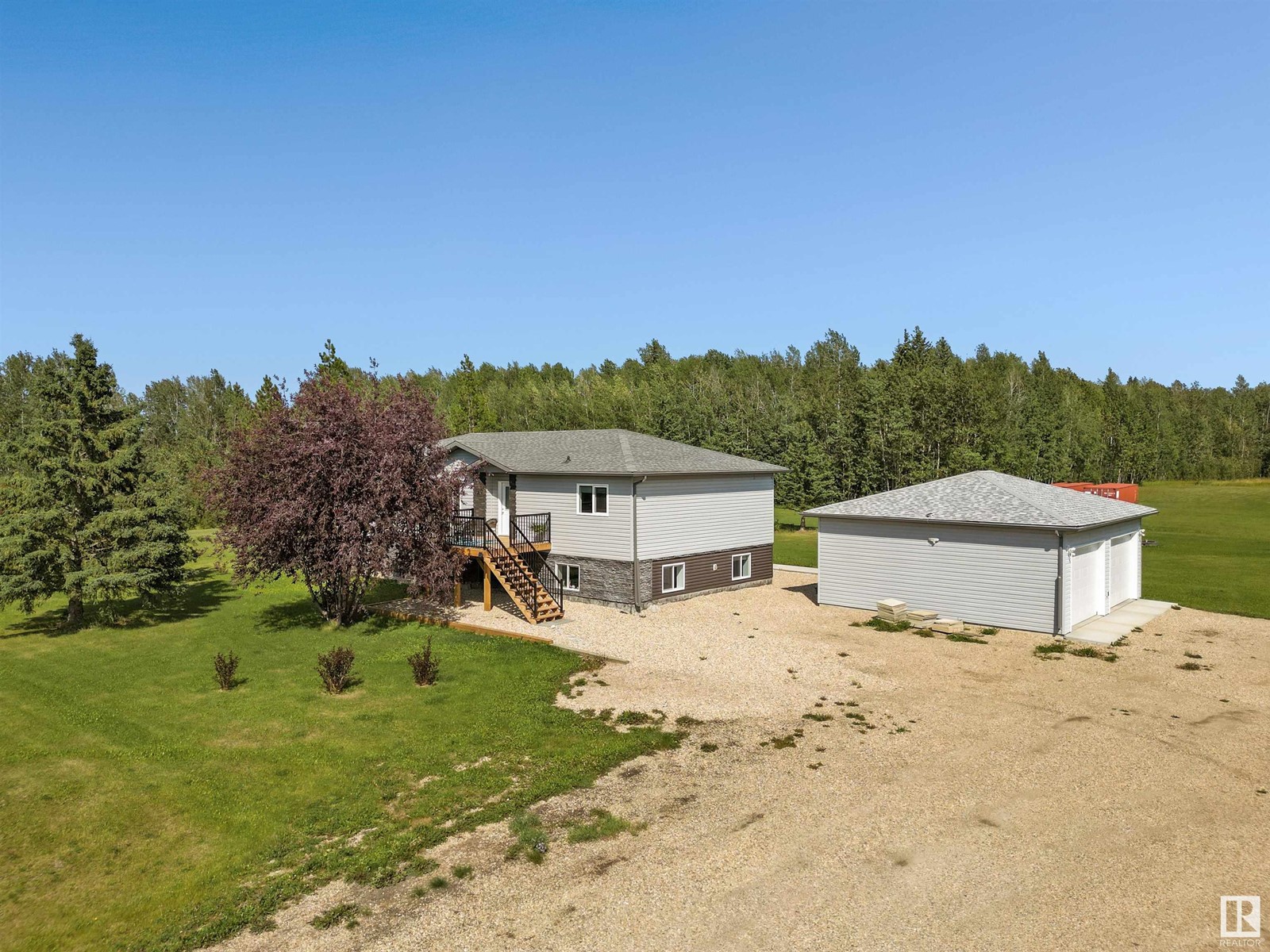 49525 Rge Road 85, Rural Brazeau County, AB T0E 1Z0