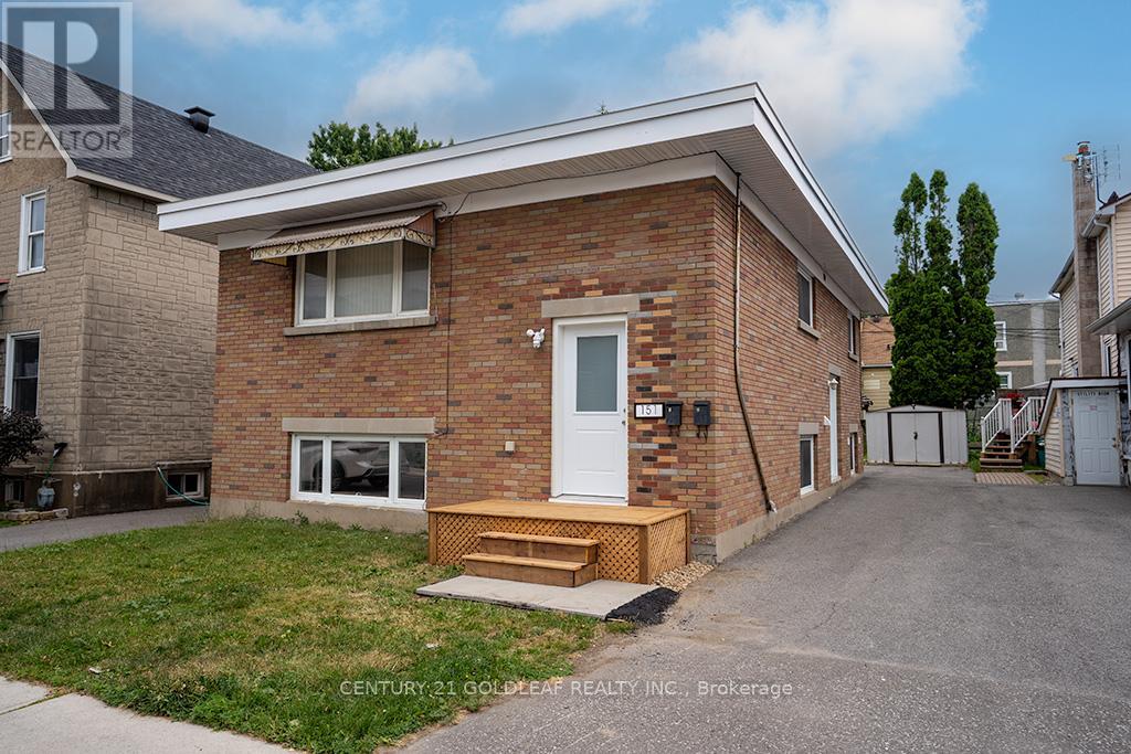 151 Montfort St, Ottawa, ON K1L 5P5