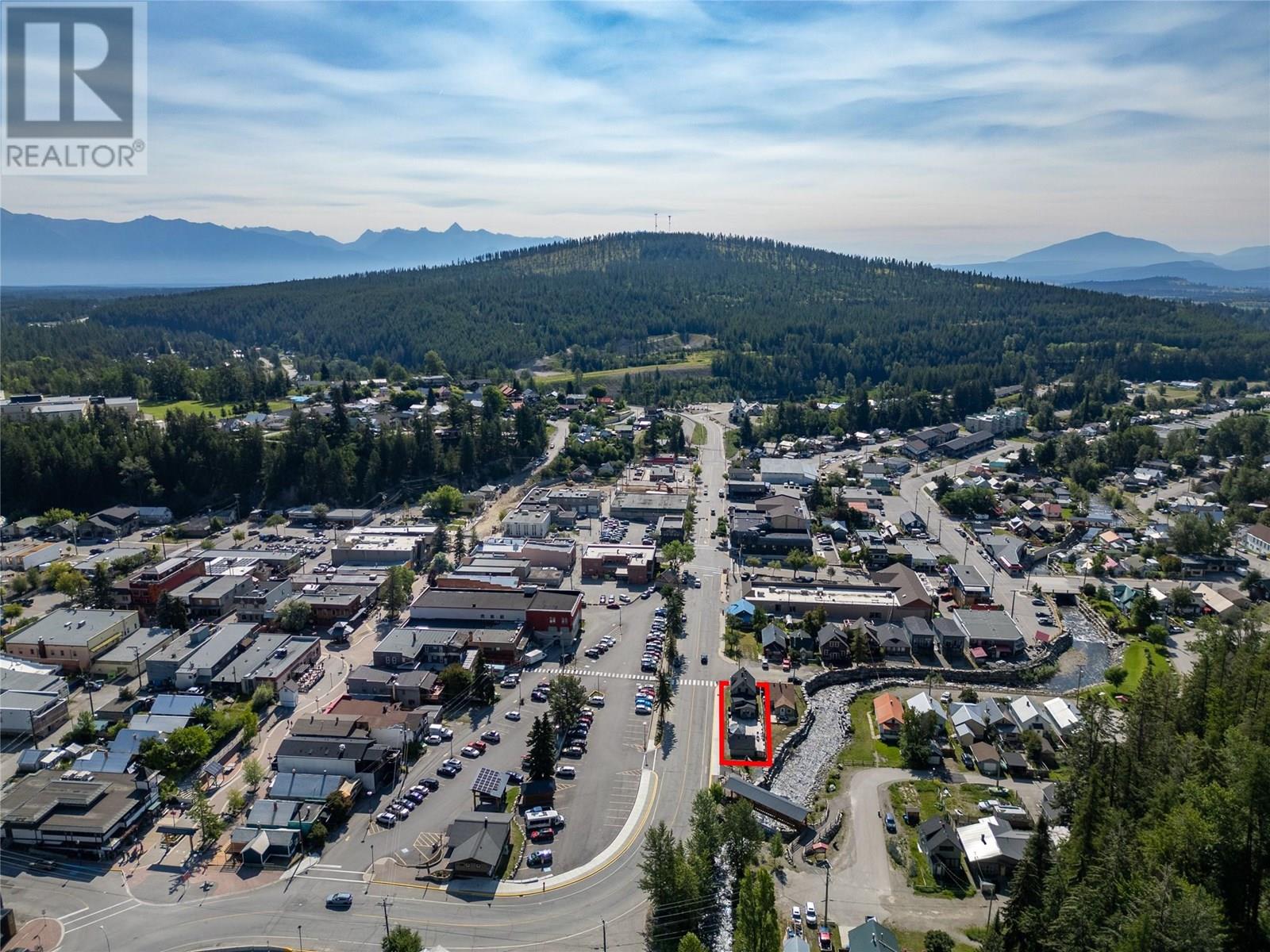 305 Deer Park Ave, Kimberley, BC V1A 2B7