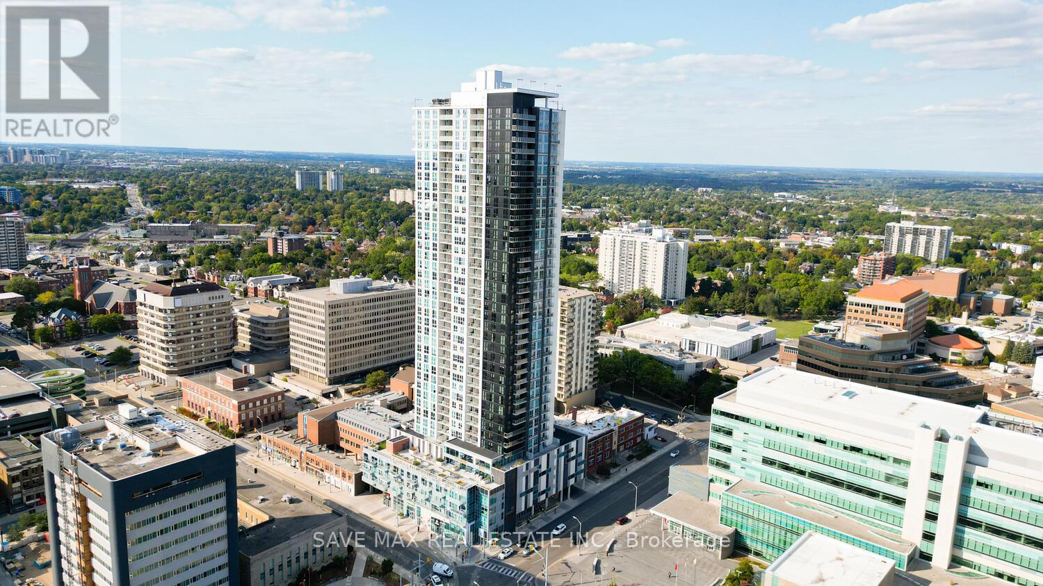 3109 60 Frederick St, Kitchener, ON N2H 0C7