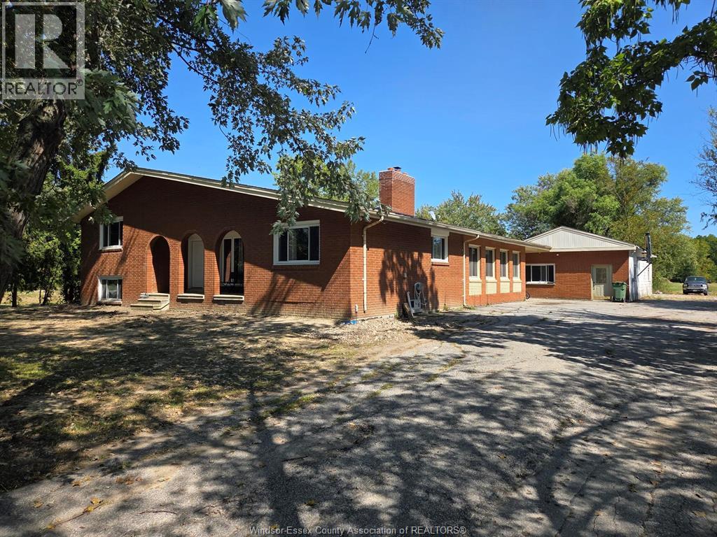 7047 Giardini Sideroad, Essex, ON N0R 1J0