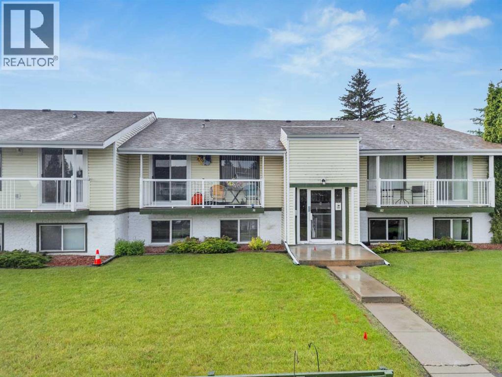11 Stanton Street Unit 26, Red Deer, AB T4N 0B9