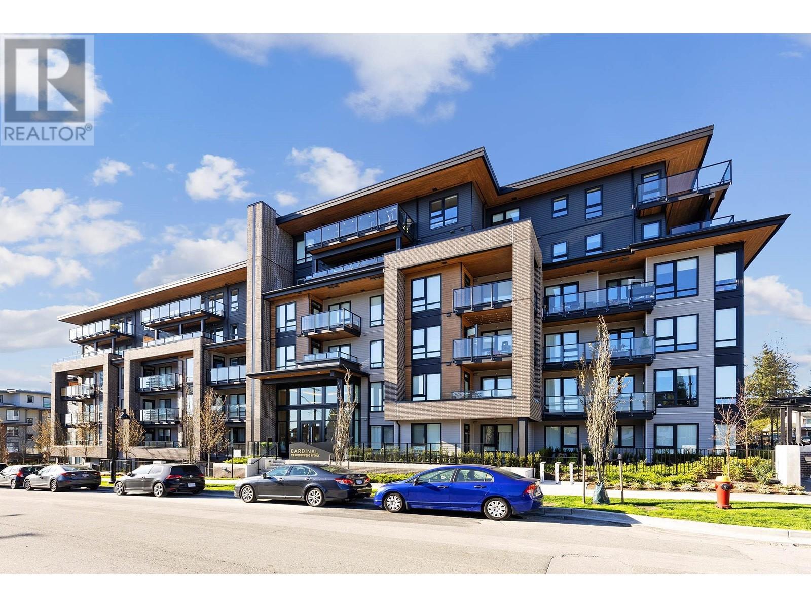 615 Cottonwood Avenue Unit 404, Coquitlam, BC V3J 2S5
