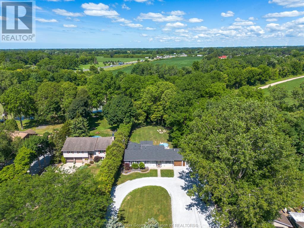9395 River Line, Chatham-Kent, ON N7M 5J4