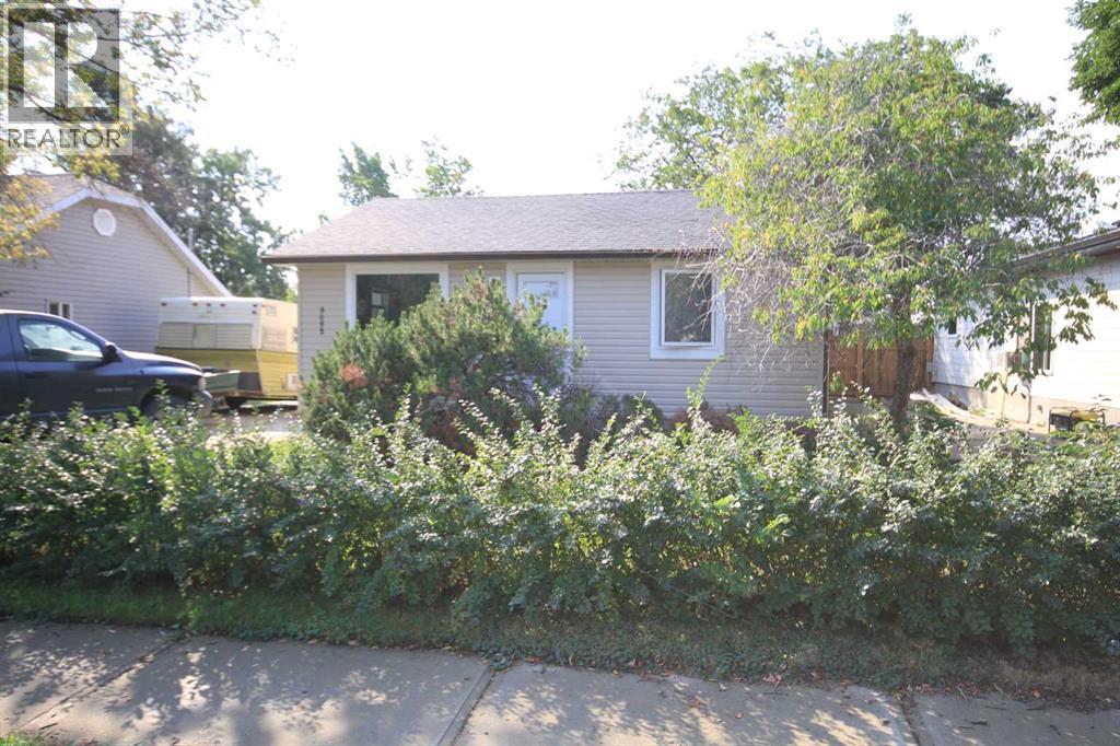 44 Avenue Unit 5052, Taber, AB T1G 1S7