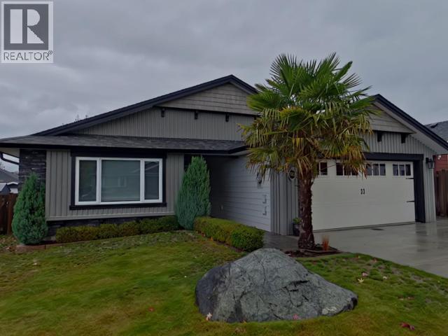 7361 Glacier St, Powell River, BC V8A 5V2