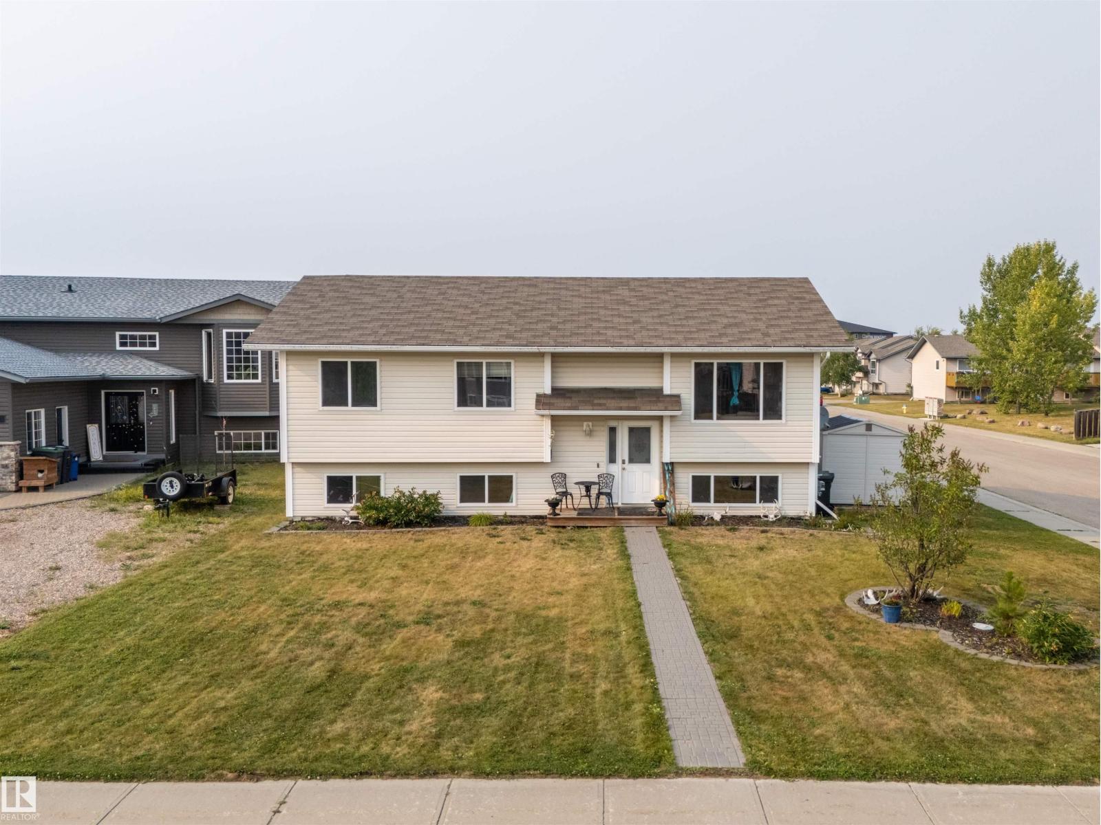 64 Ave Unit 4802, Cold Lake, AB T9M 0A9
