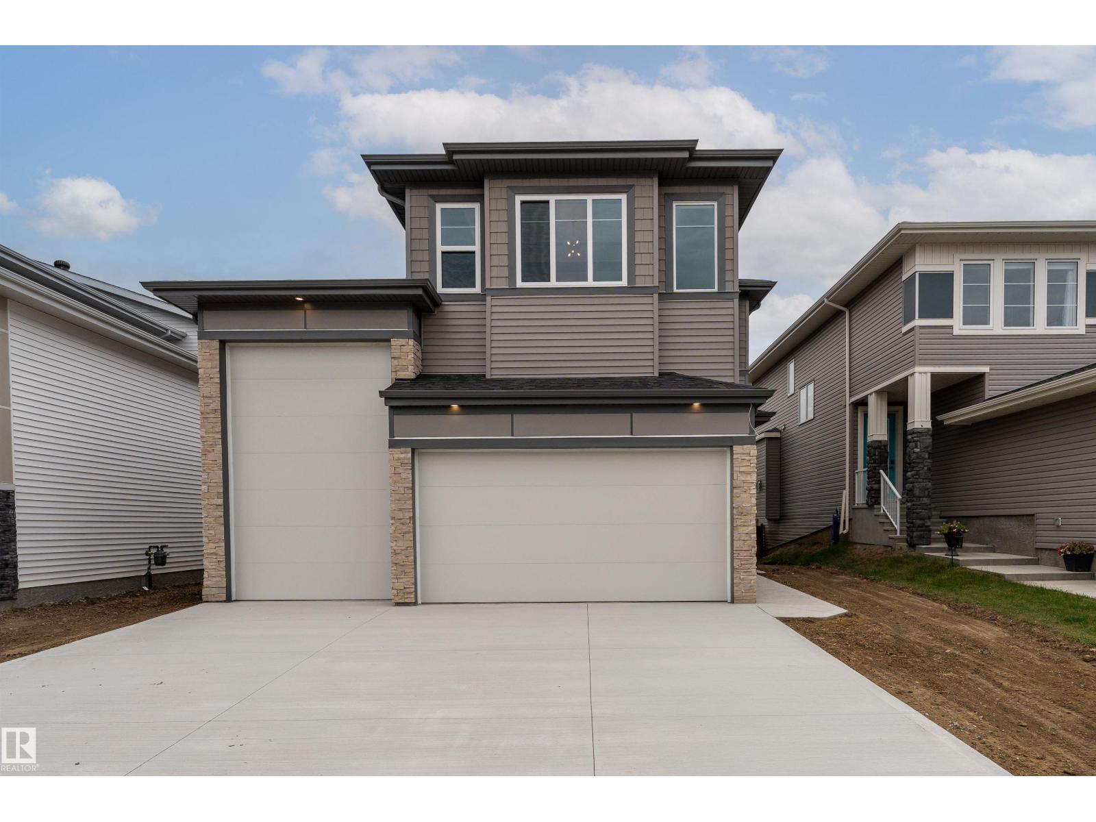 43 Maple Cr, Gibbons, AB T0A 1N0