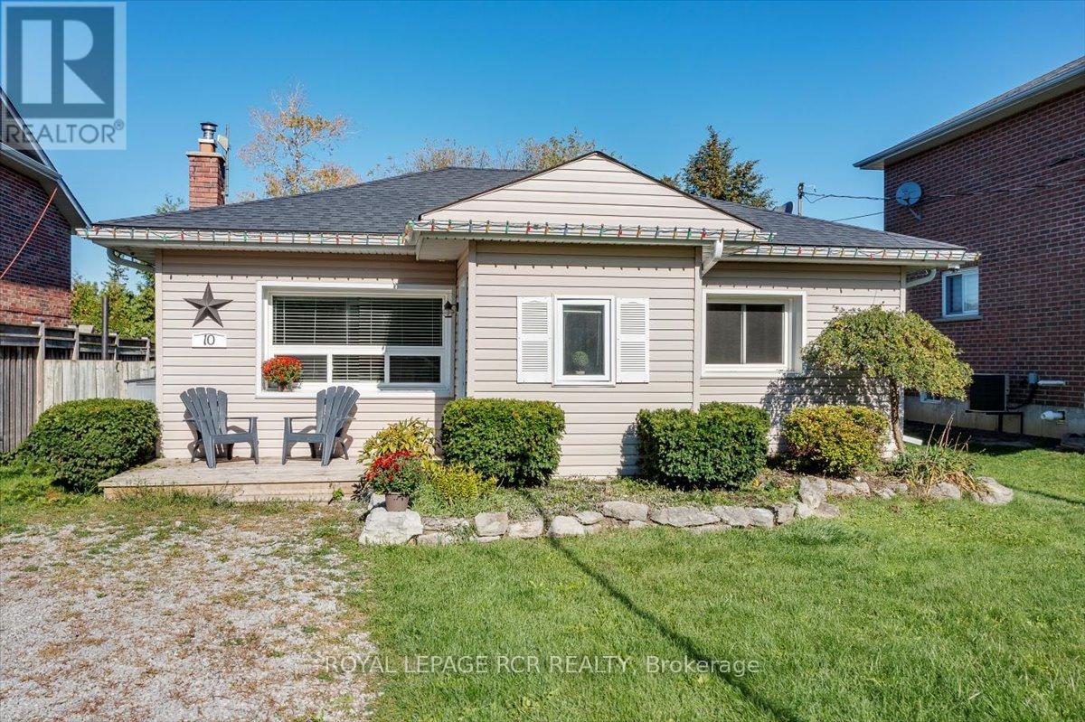 10 Cottage Grv, Georgina, ON L4P 3E9