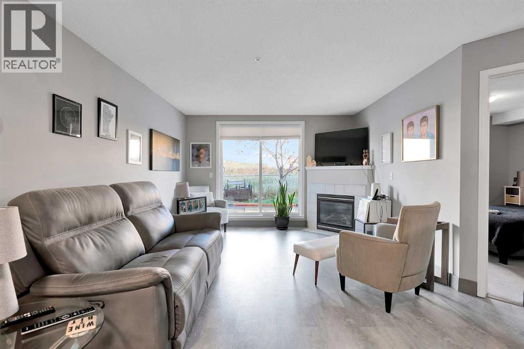 4000 Citadel Meadow Point Nw Unit 111, Calgary, AB T3G 5N5