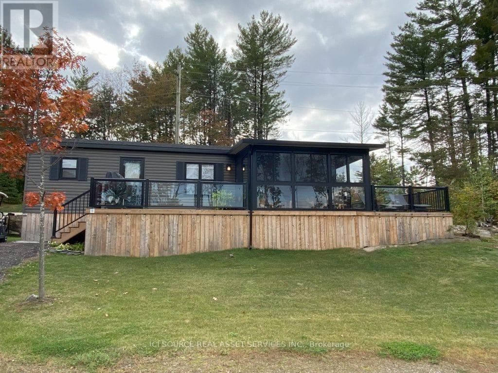 1047 Bonnie Lake Camp Rd, Bracebridge, ON P1L 1W9