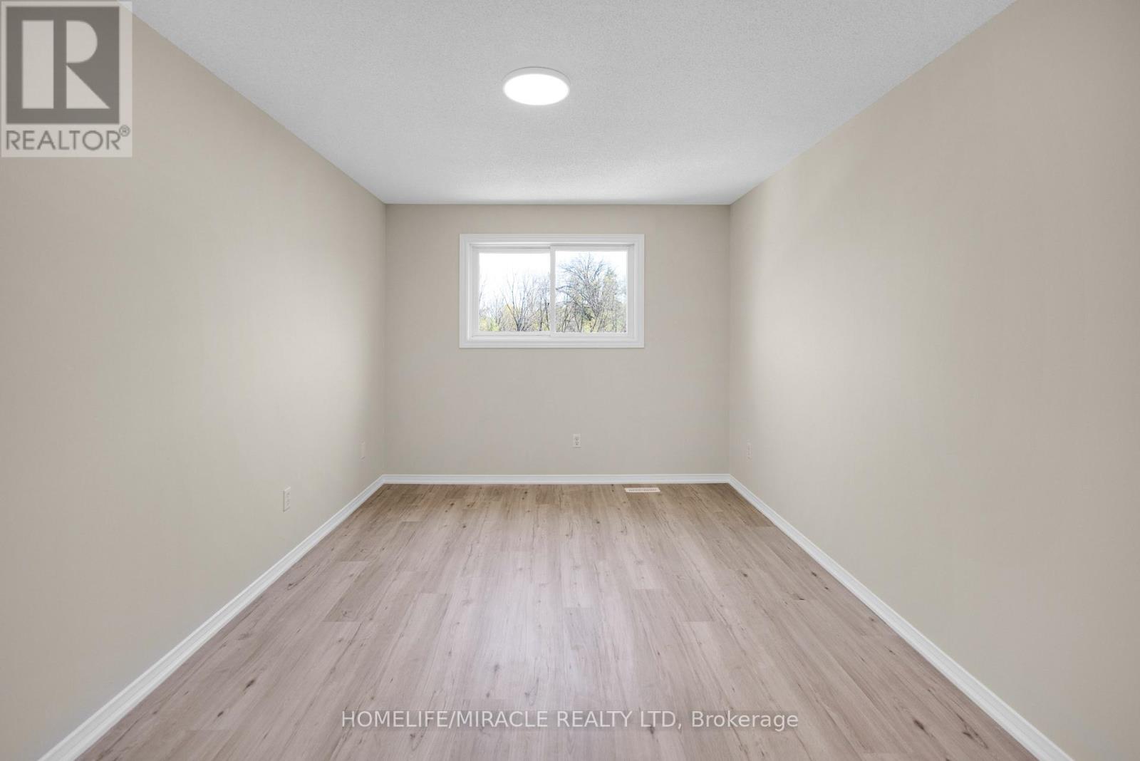 49 D Aubigny Rd, Brantford, ON N3T 6J2