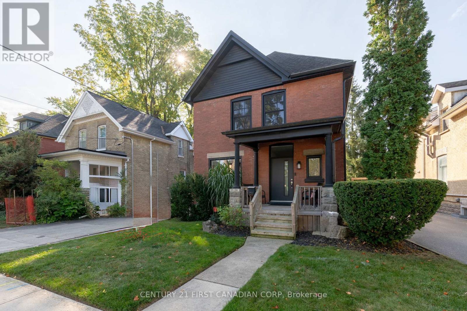 239 Tecumseh Ave E, London, ON N6C 1S7