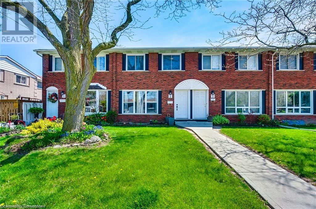 2700 Barton Street E Unit 2, Hamilton, ON L8E 2J7