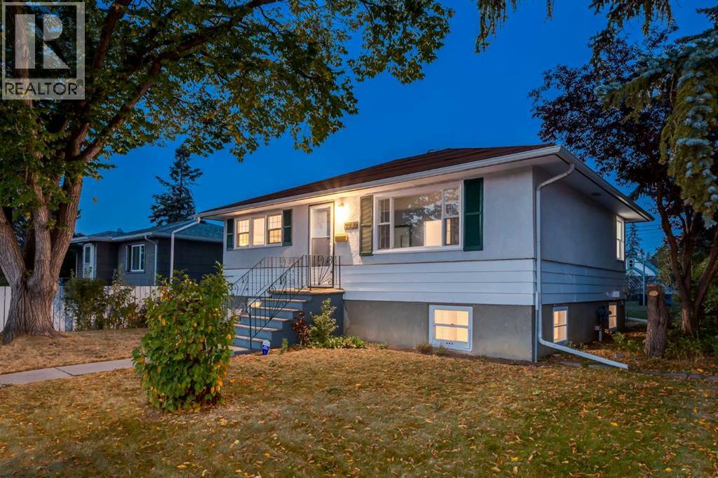 25 Street Se Unit 7440, Calgary, AB T2C 1A2