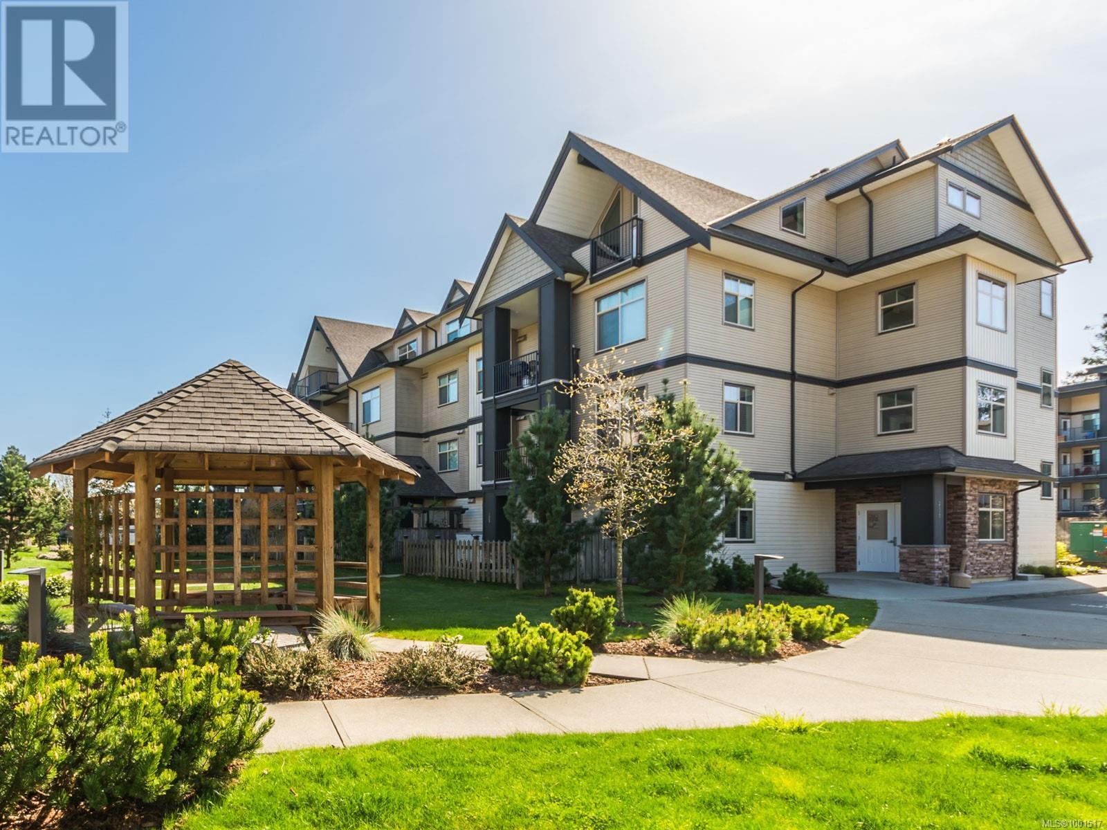 2117 Meredith Rd Unit 301 Rd, Nanaimo, BC V9S 2N2