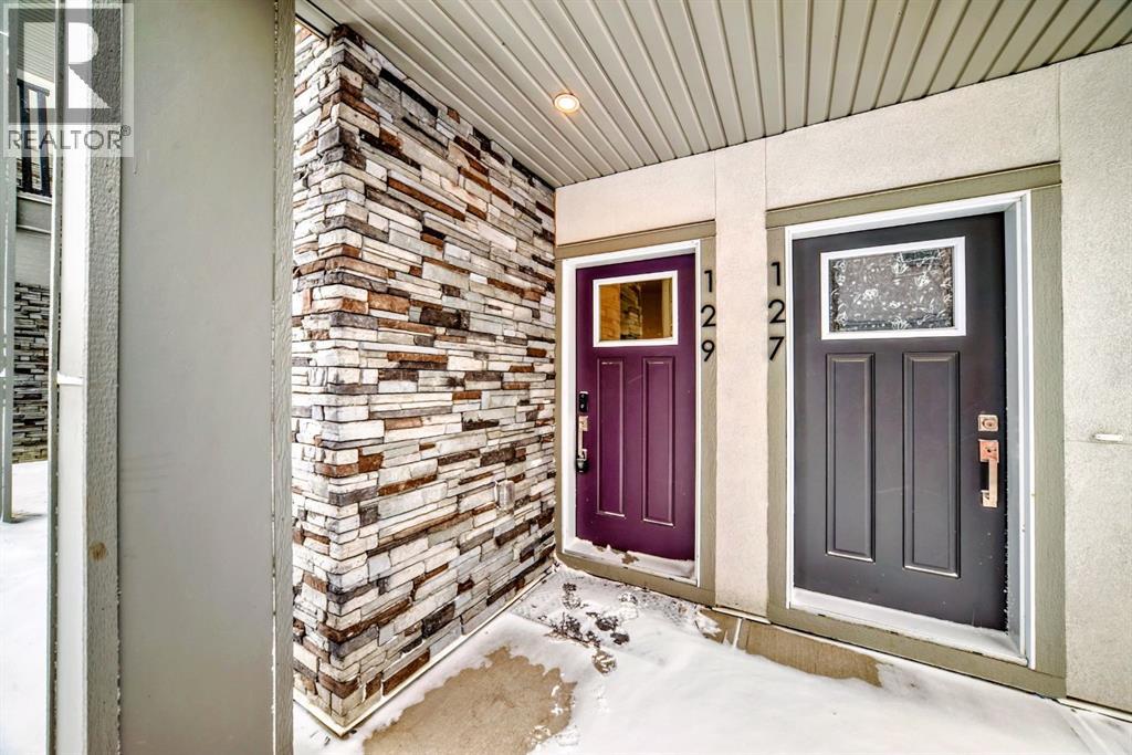 2117 81 Street Sw Unit 129, Calgary, AB T3H 6H5