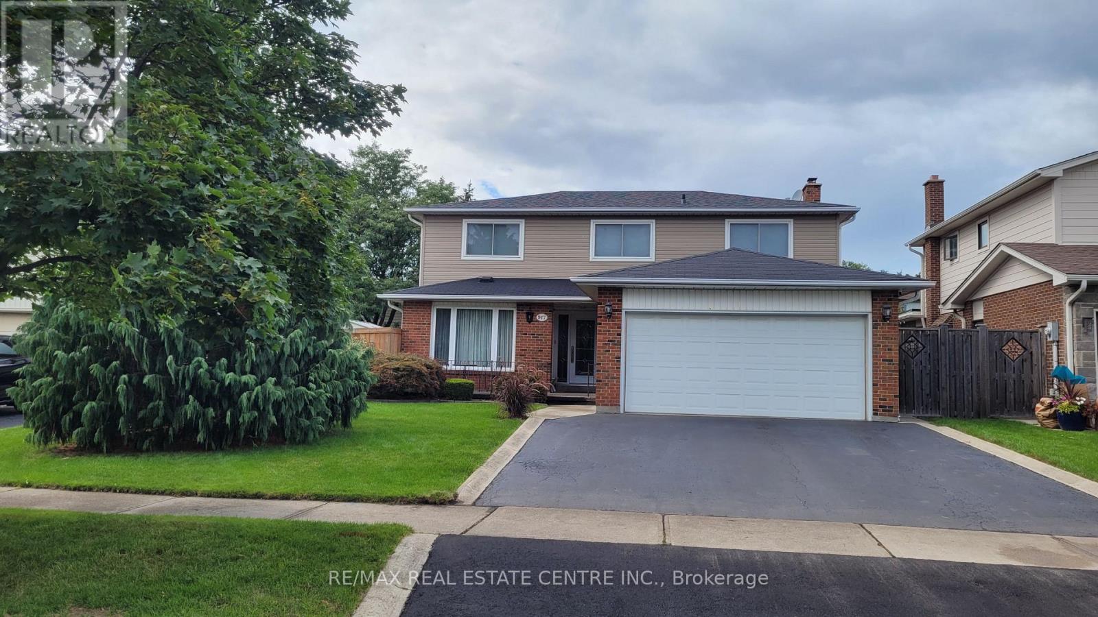 917 Maple Ave, Milton, ON L9T 3X6