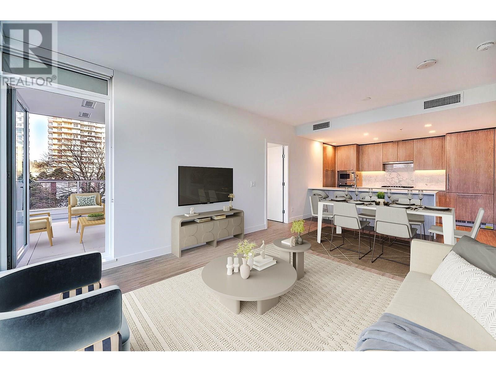 6398 Silver Avenue Unit 303, Burnaby, BC V5H 0K7