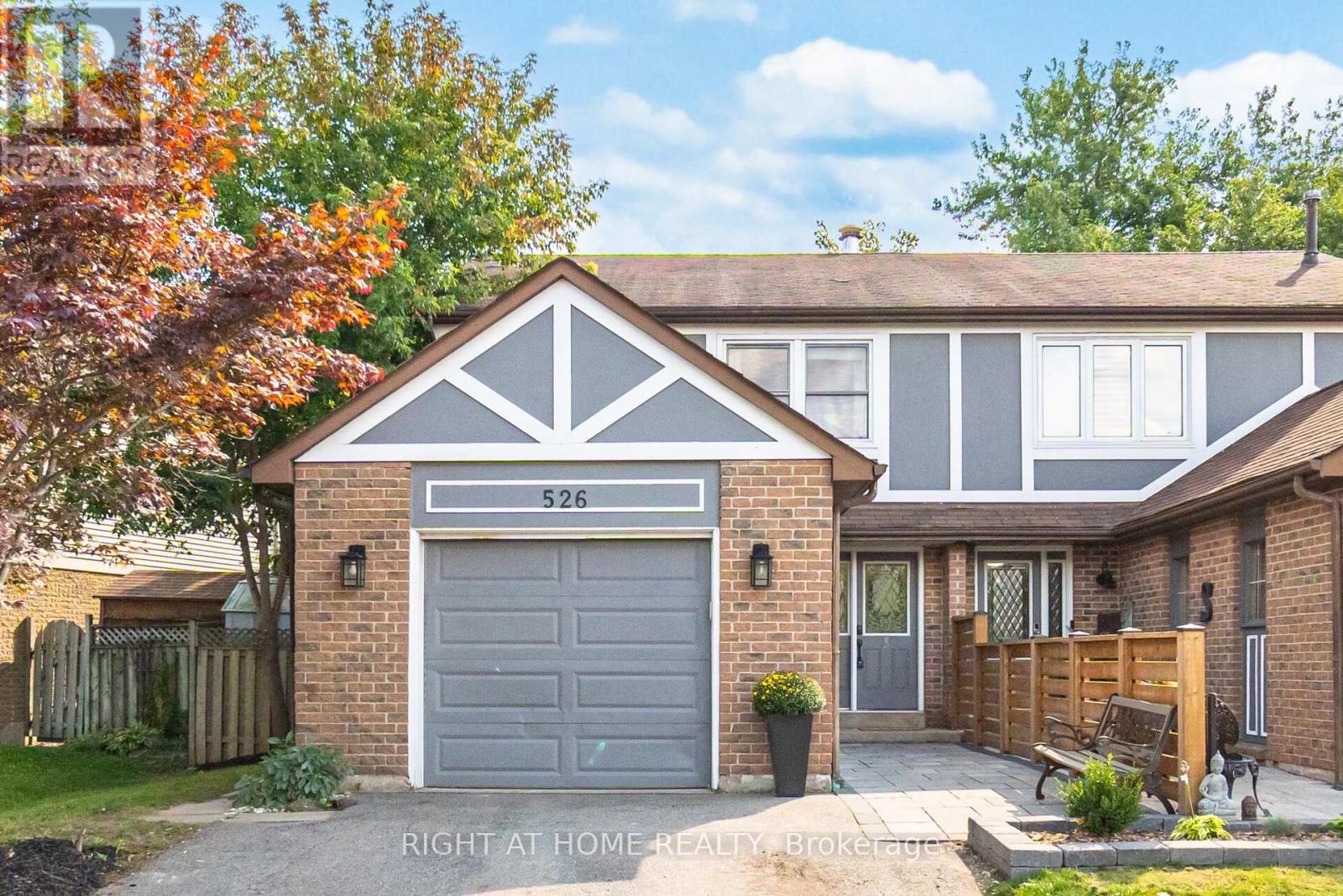 526 Holly Ave, Milton, ON L9T 4G7