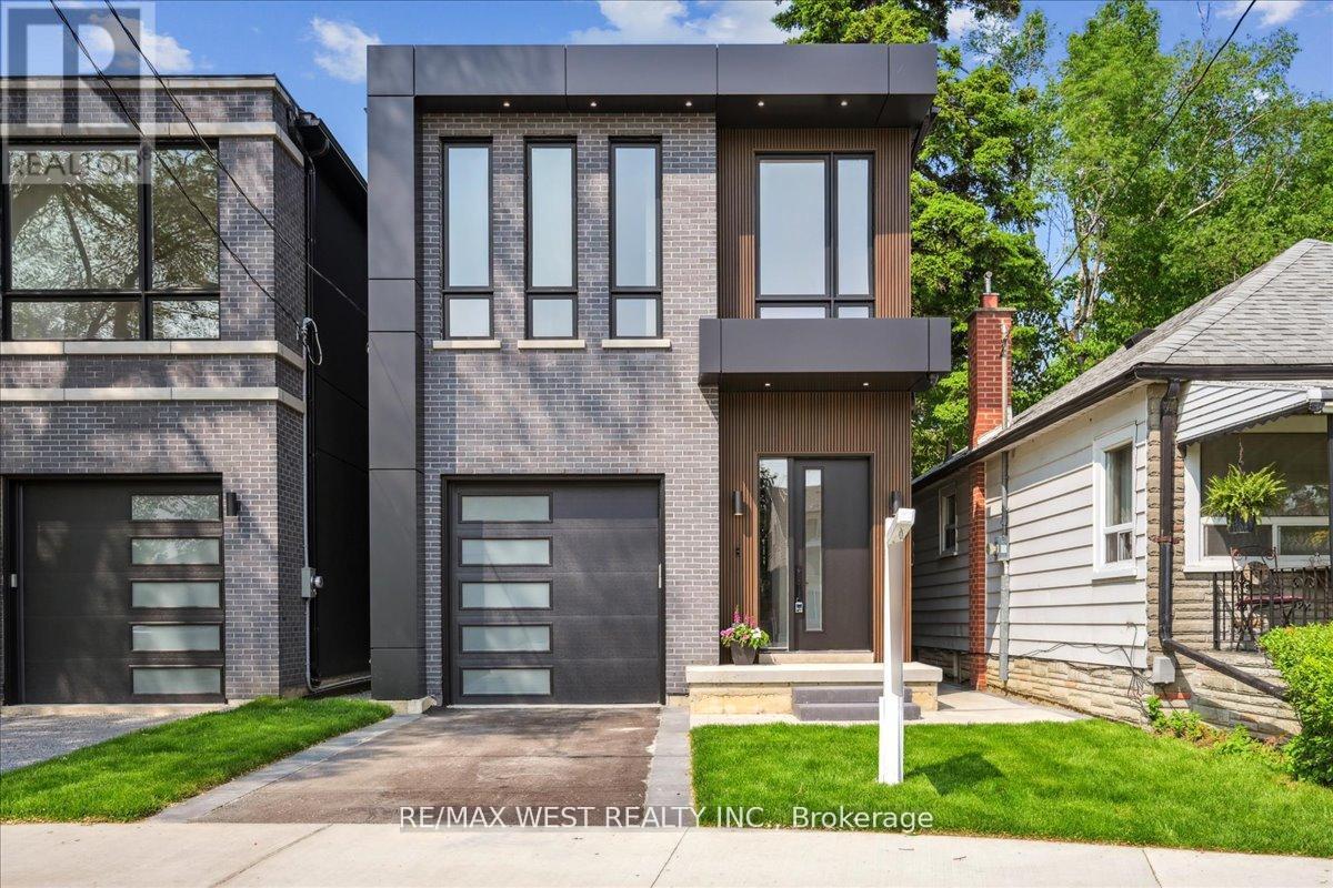 12 Foch Ave #b, Toronto Alderwood, ON M8W 3X1