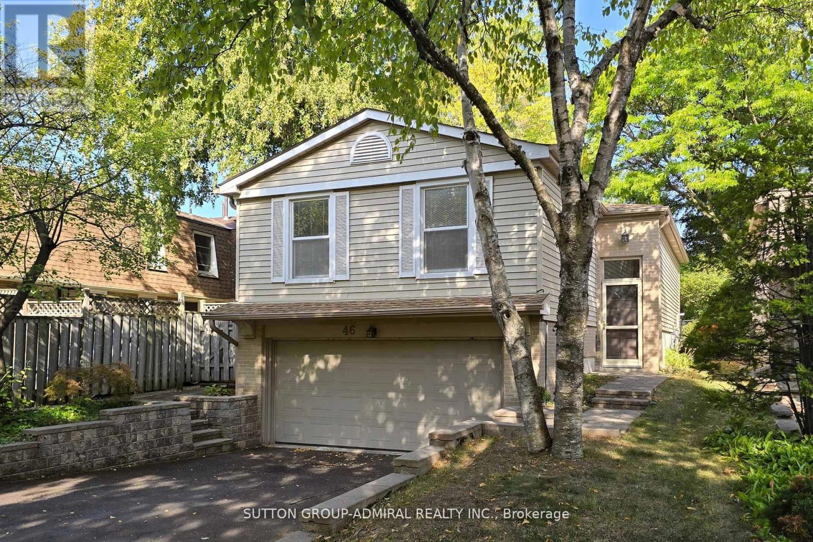 46 Merrylynn Dr, Richmond Hill, ON L4C 5A9
